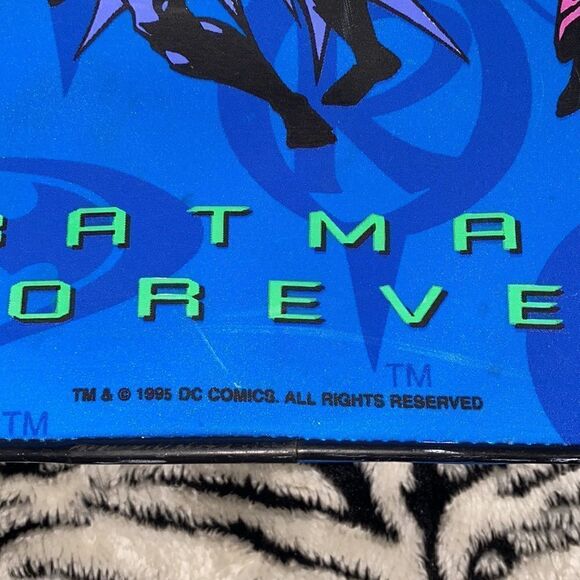 Vtg 1995 BATMAN FOREVER Luggage Suitcase DC Comics - Picture 4 of 8